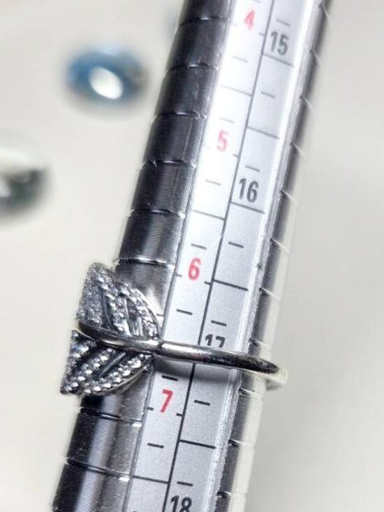 Authentic Pandora Sterling Silver Light As A Feather Ring CZ Jewelry - Picture 2 of 6